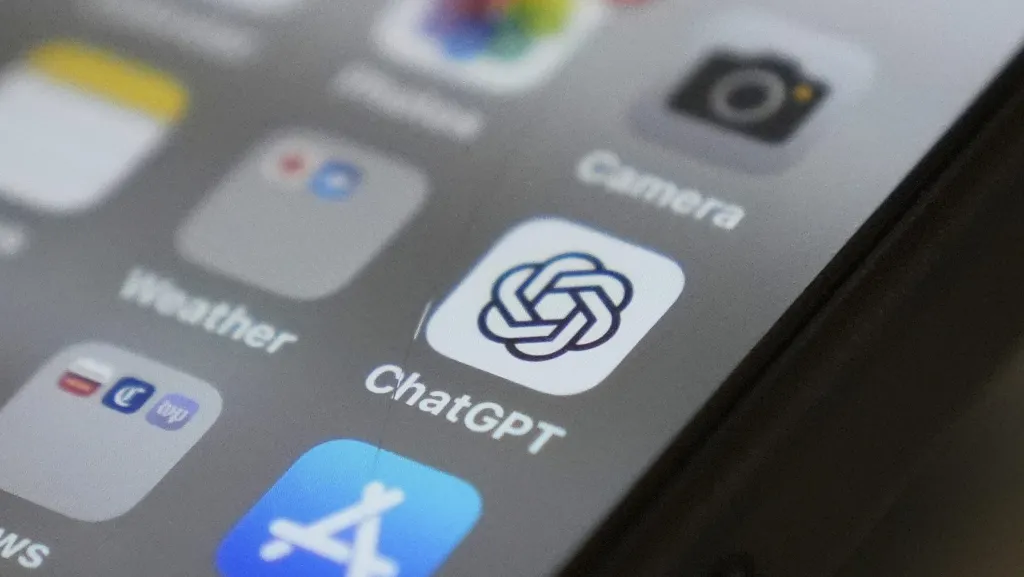 Texting with strangers curbs loneliness better than AI ‘friend’: researchers