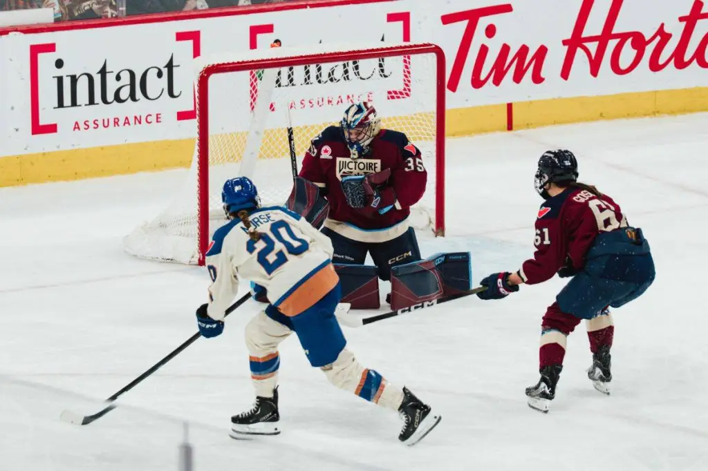 Vancouver Goldeneyes struggle to get past Desbiens’ in 3-0 loss