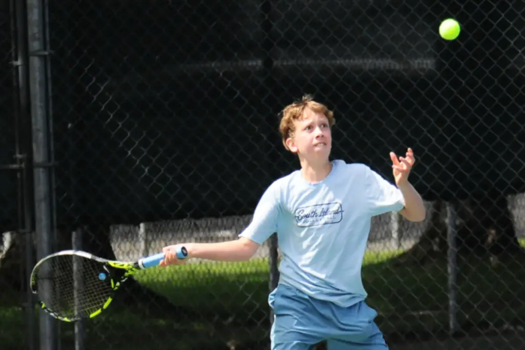Arrowsmith Tennis Club aces first sanctioned junior event